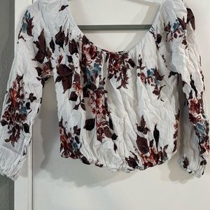 Off the shoulder cropped blouse